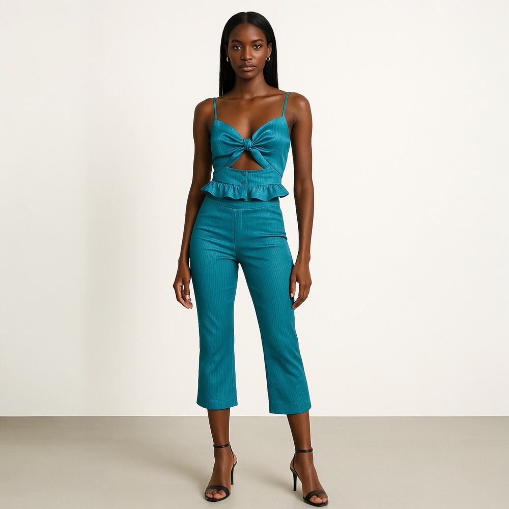 Honey Punch Blue Silky Satin Sleeveless Crop Top & Capri Pants 2 Piece Set XS